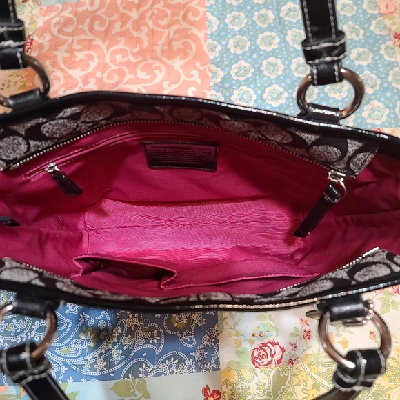 Coach Purse - Picture 5 of 8